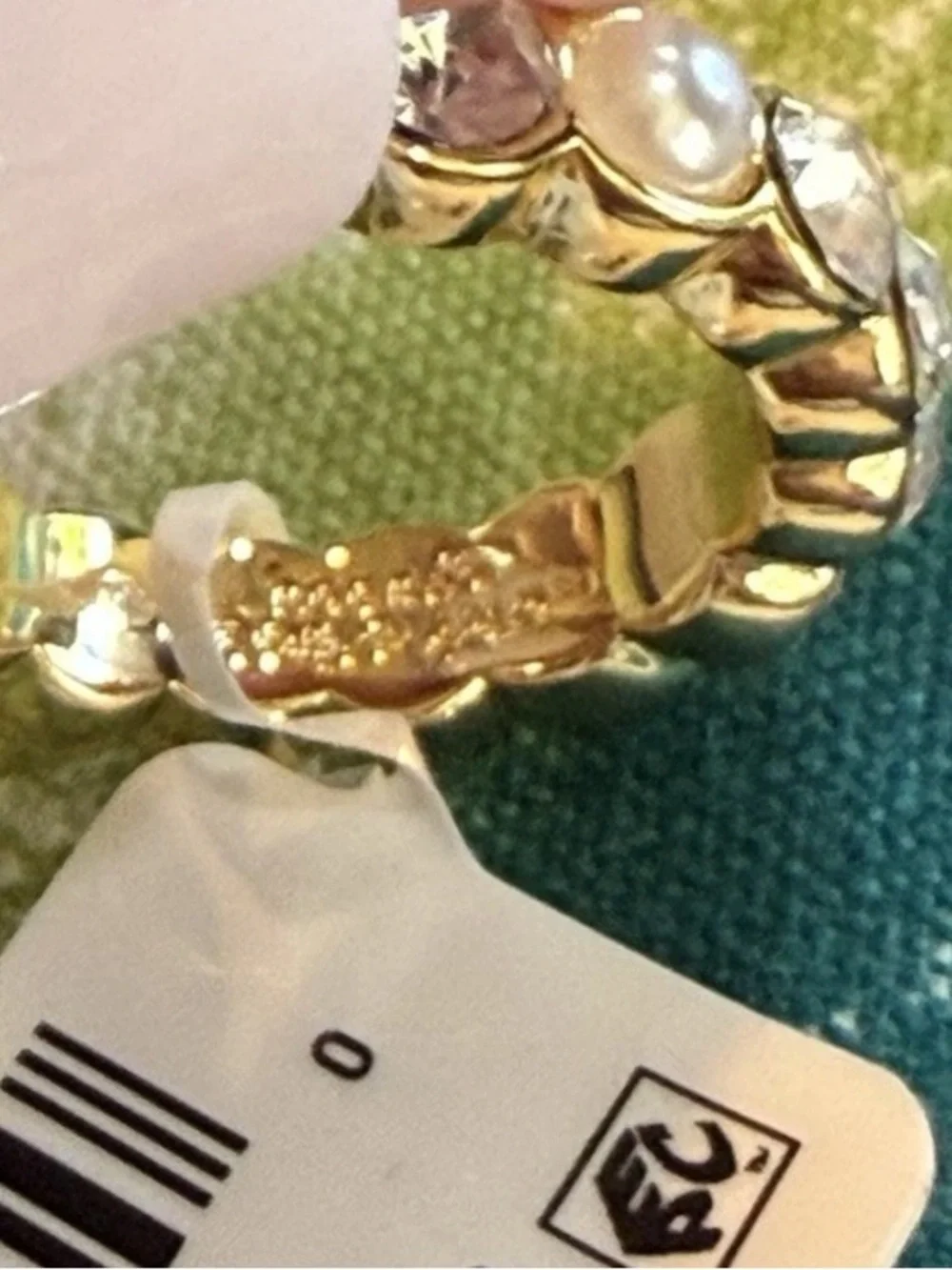 NEW KURT GEIGER LONDON Faux Pearl Crystal Goldtone Band Ring, Size 7 or 8